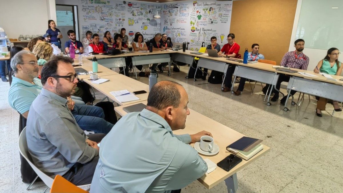 Fortalecimiento técnico y habilidades blandas en el marco de socialización de la tarifa hídrica ARESEP
